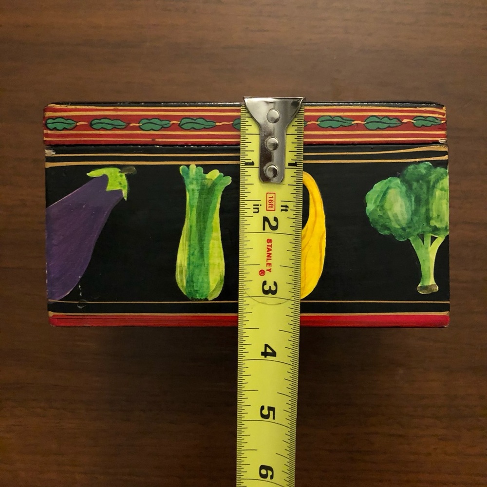 Vintage Storage Container - Picture 6 of 10